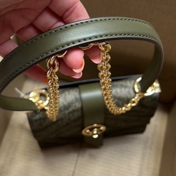 Michael Kors Olive Green Greenwich Covertible Crossbody Bag NWT - Picture 12 of 16